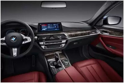 2018 BMW北区全新BMW5系Li车主超级工厂之旅 无线CarPlay的智能驾驭新体验
